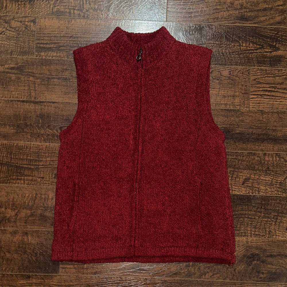 Red Sleeveless Zip-Up Vest Size Large